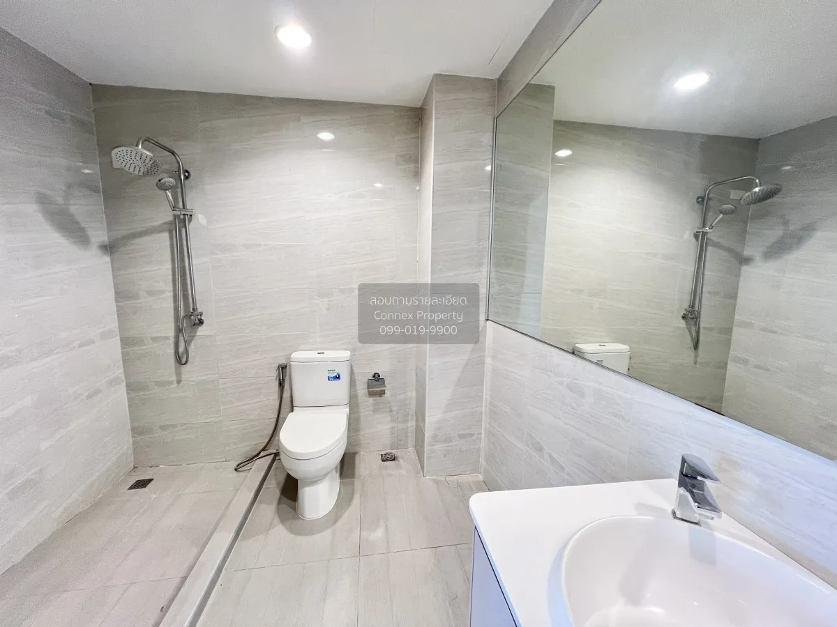 For Sale Townhouse/Townhome  , Baan Kasemsan , newly renovated , 