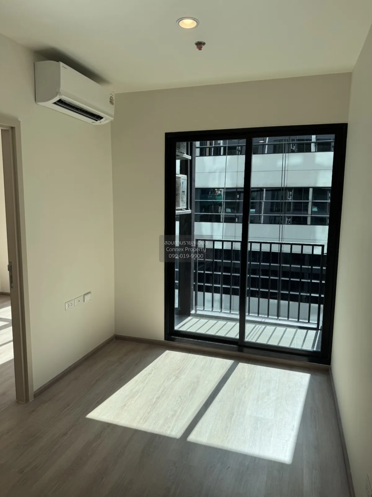 For Sale Condo , Nue District R9 , MRT-Phra Ram 9 , Huai Khwang ,