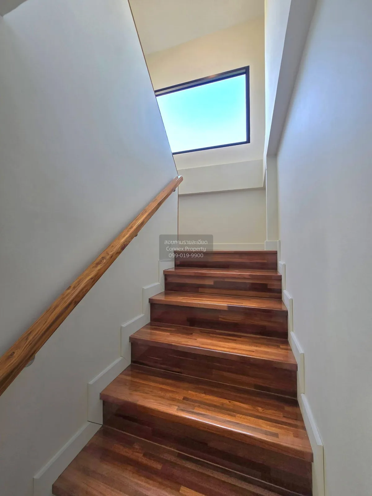 ขายบ้านเดี่ยว  2 ชั้น  เมืองเอก รังสิต หน้ากว้าง หลักหก เมืองปทุม