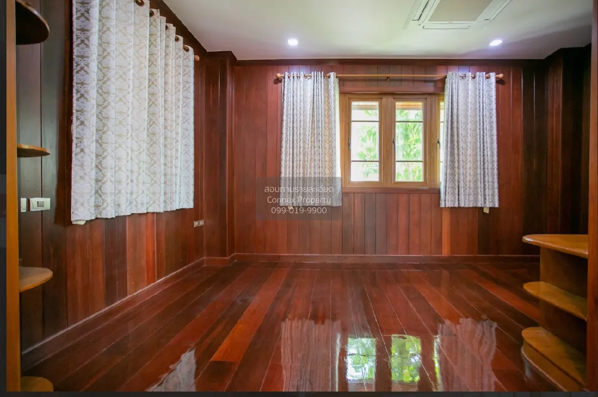 For Sale Teak house  , newly renovated , Sam Saen Nok , Huai Khwa