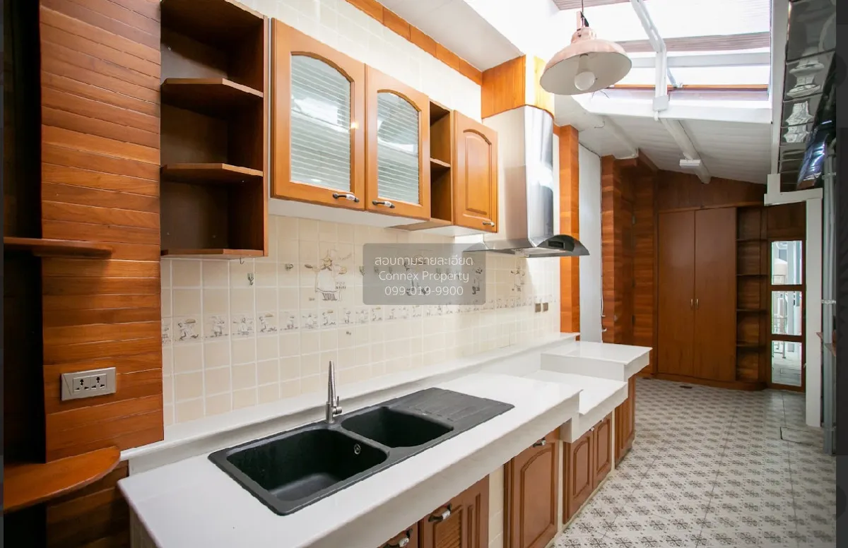 For Sale Teak house  , newly renovated , Sam Saen Nok , Huai Khwa