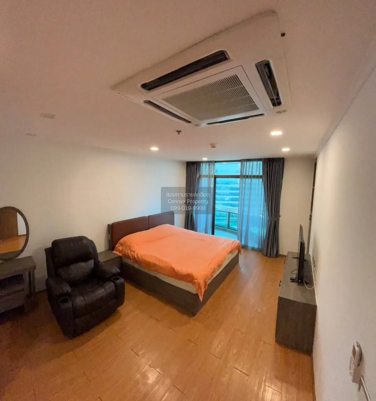 เช่าคอนโด  ลุมพินี พาร์ค วิว ทุ่งมหาเมฆ เขต สาทร กรุงเทพ CX-14326