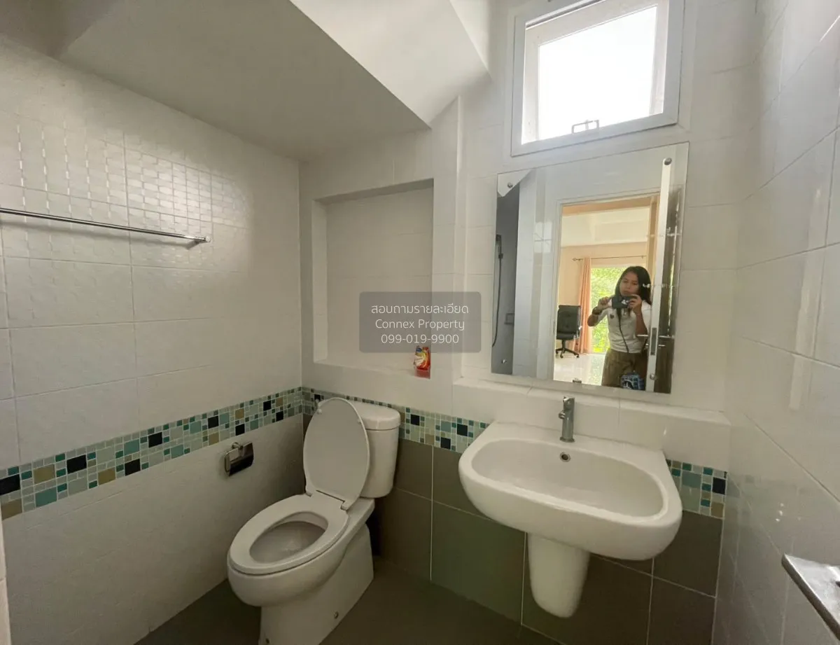 For Sale House , Manthana Kalpapruek-Wongwaen , corner unit , Ban