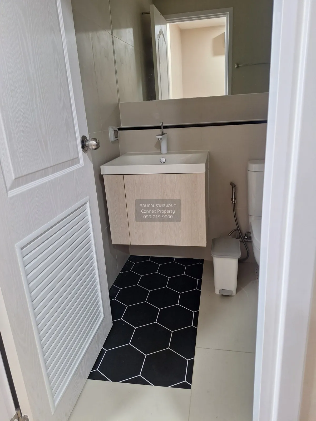 เช่าคอนโด  ซีรอคโค บางนา 36 MRT-ศรีเอี่ยม (สายสีเหลือง) บางนาใต้ 