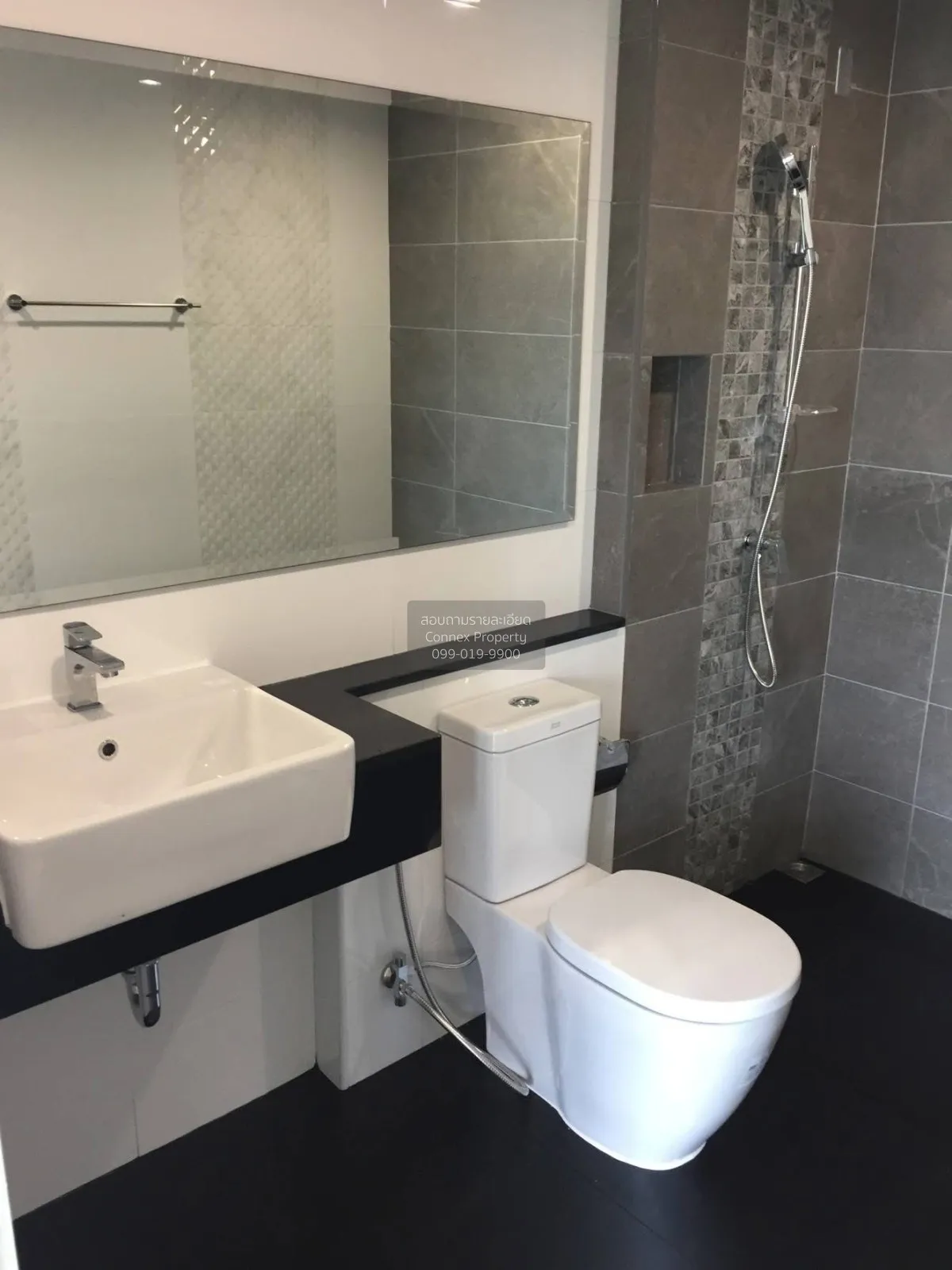 ขายทาวน์เฮ้าส์/ทาวน์โฮม  บ้านชญาดา @เวิร์ค บางนา กม.5 บางแก้ว บาง