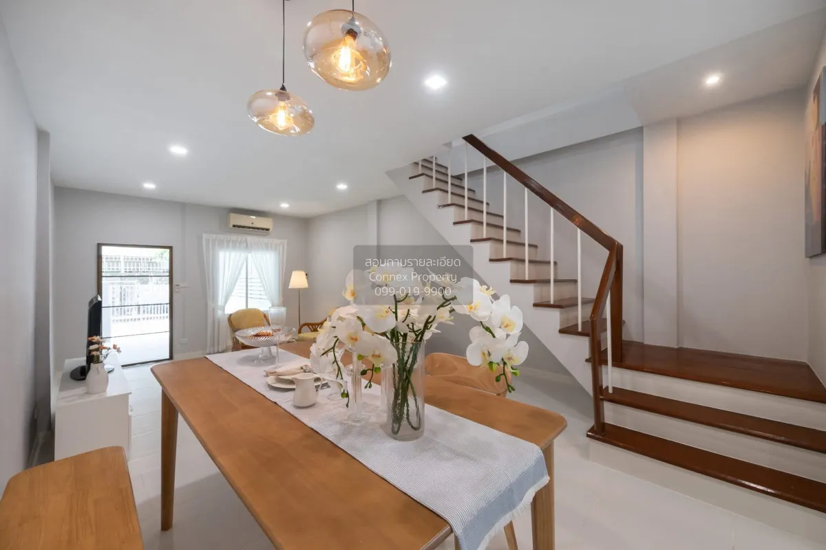 For Sale Townhouse Watcharaphon , wide frontage , newly renovated