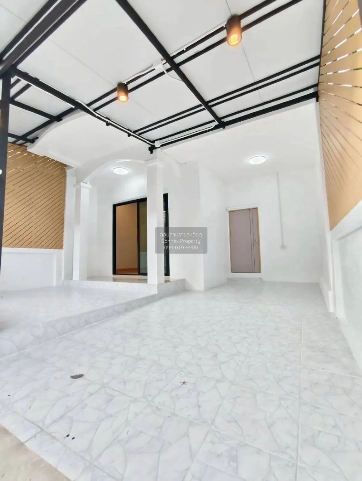 ขายทาวน์เฮ้าส์/ทาวน์โฮม  ลัดดาวิลล์ 1 - 2 หน้ากว้าง รีโนเวทใหม่ พ 2