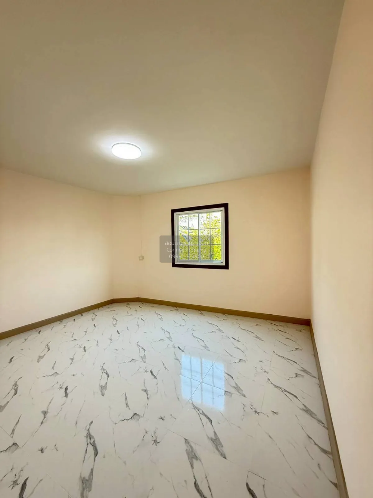 ขายทาวน์เฮ้าส์/ทาวน์โฮม  เปี่ยมสุข วัดพระนอน รีโนเวทใหม่ บางแม่นา