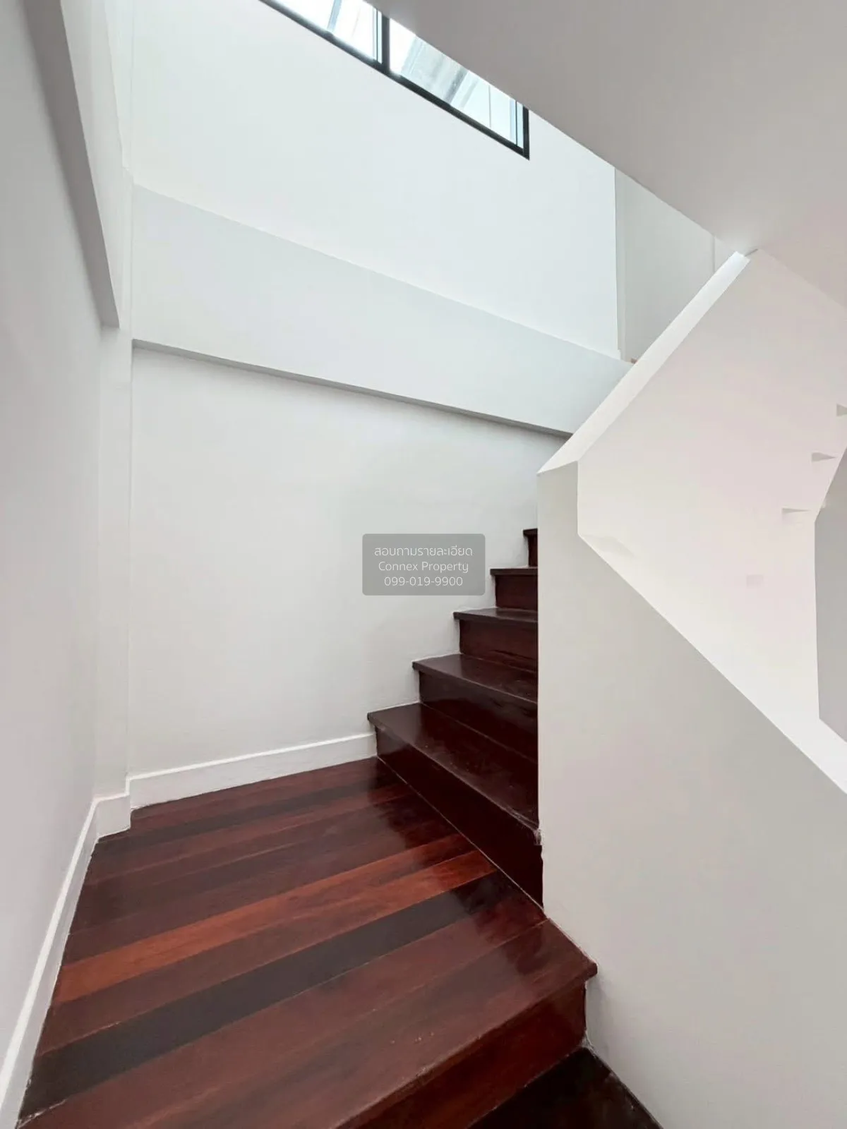 For Sale townhouse, Soi Senanikom 1 , newly renovated , Lat Phrao