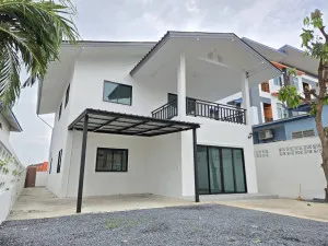 ขายบ้านเดี่ยว บางใหญ่ คลองถนน หน้ากว้าง รีโนเวทใหม่ บางรักพัฒนา บางใหญ่ นนทบุรี CX-143501