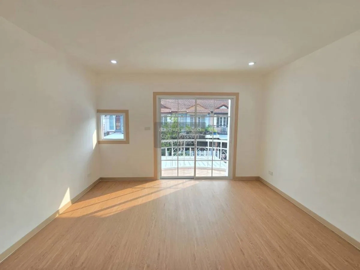 For Sale Townhouse/Townhome  , Sirarom Bang Bua Thong , newly ren