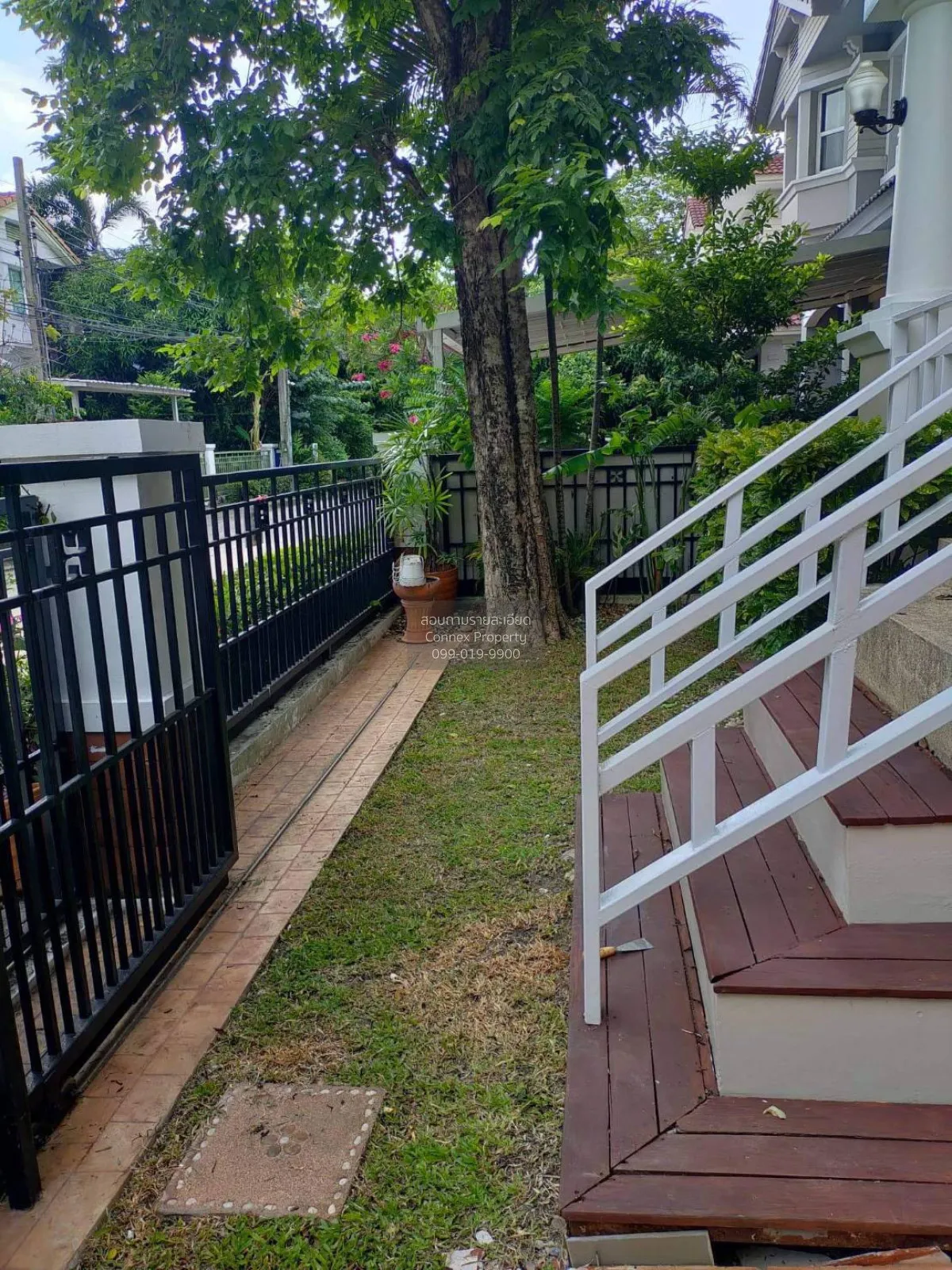 For Rent House , Mantana Onnut - Wongwaen 1 , wide frontage , new