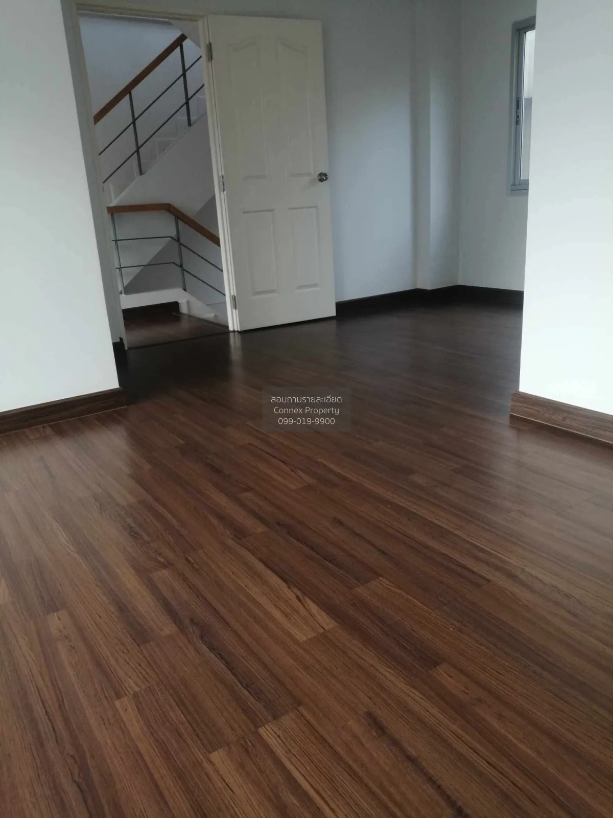 ขายทาวน์เฮ้าส์/ทาวน์โฮม  สัมมากร มีนบุรี หน้ากว้าง บางชัน เขต คลอ 3