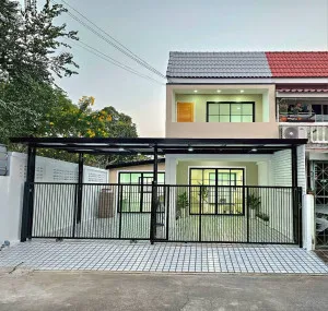 For Sale Townhouse/Townhome  , Baan Prapin 3 , corner unit , MRT-Talad Bang Yai , Bang Mae Nang , Bang Yai , Nonthaburi , CX-143606