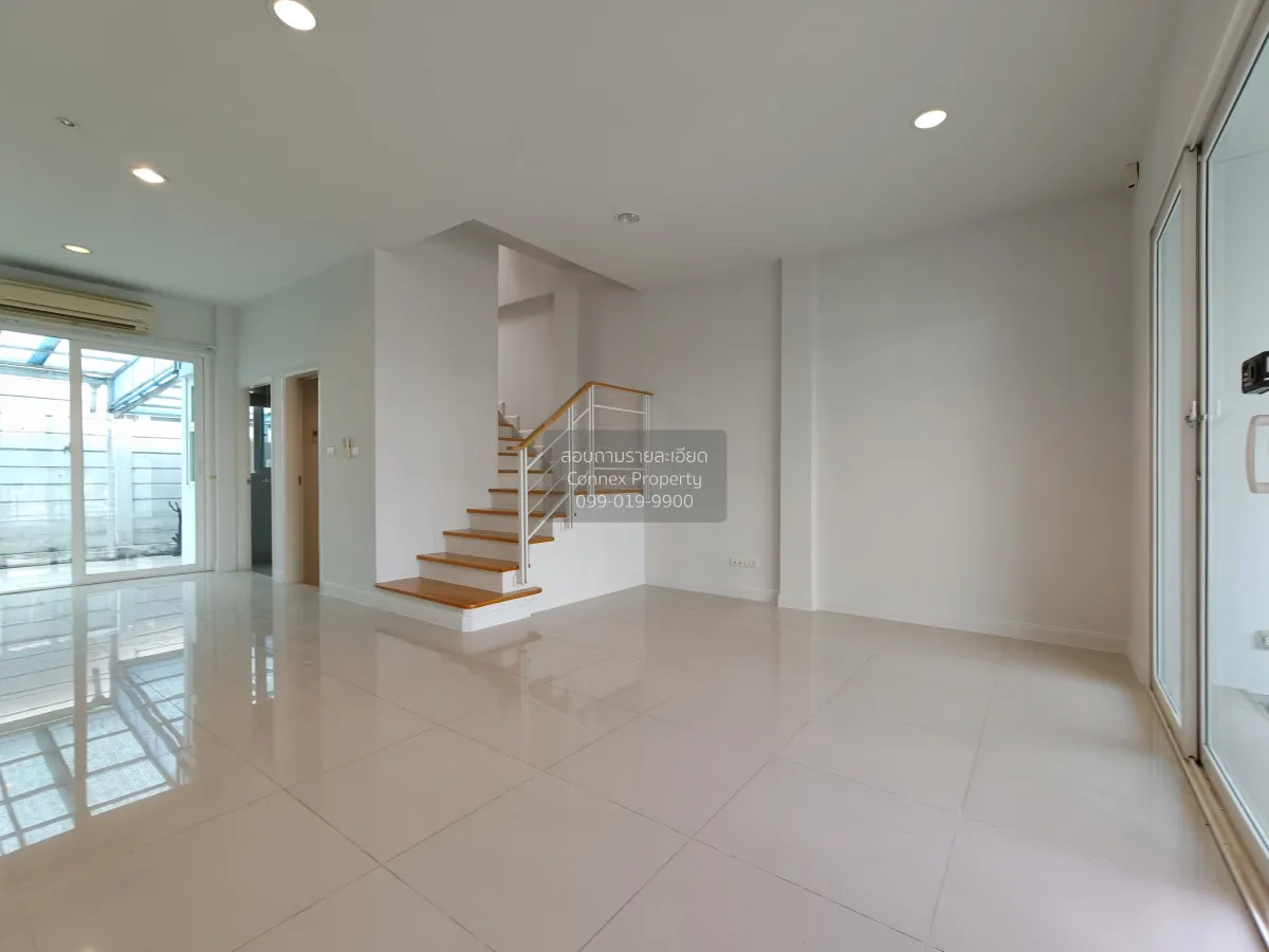 ขายทาวน์เฮ้าส์/ทาวน์โฮม  บ้านกลางเมือง ลาดพร้าว - เสนา 2 หน้ากว้า 4