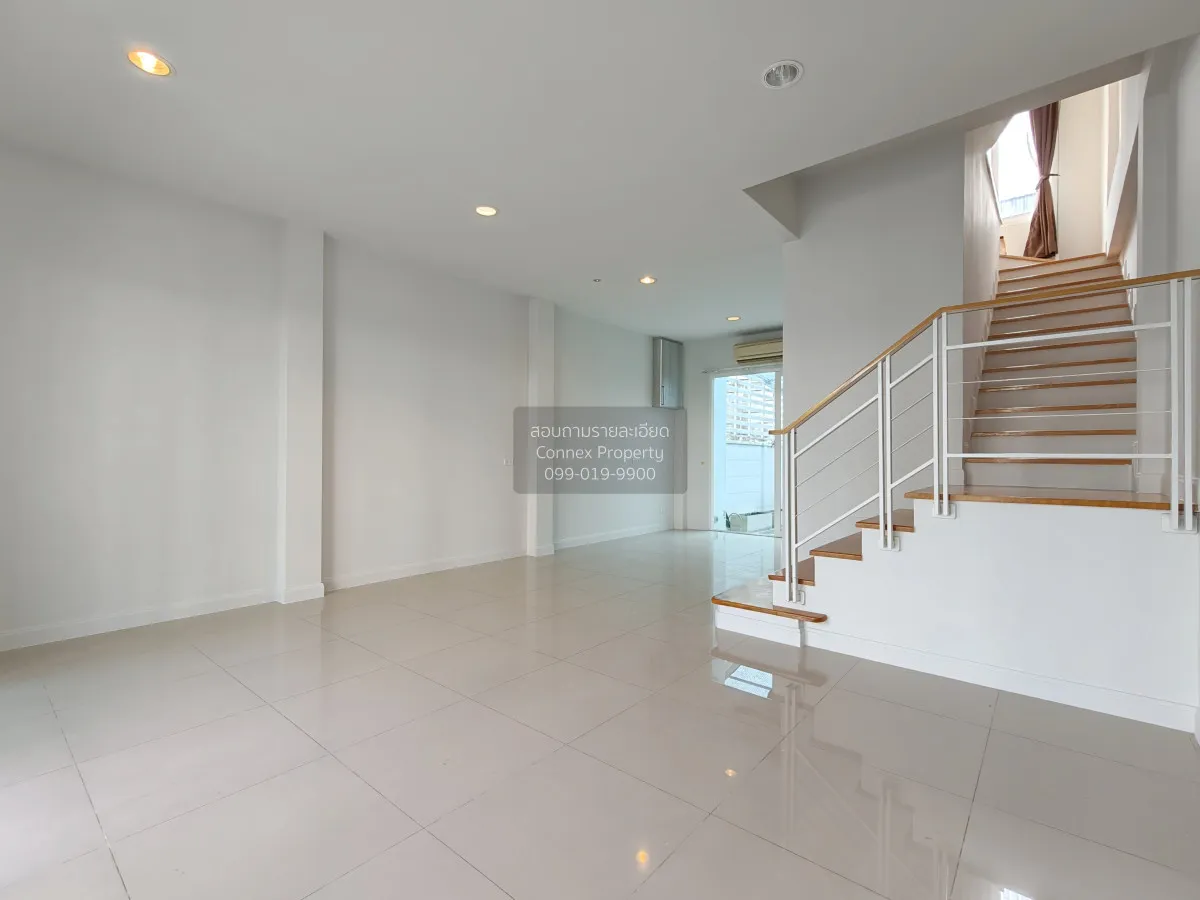 ขายทาวน์เฮ้าส์/ทาวน์โฮม  บ้านกลางเมือง ลาดพร้าว - เสนา 2 หน้ากว้า