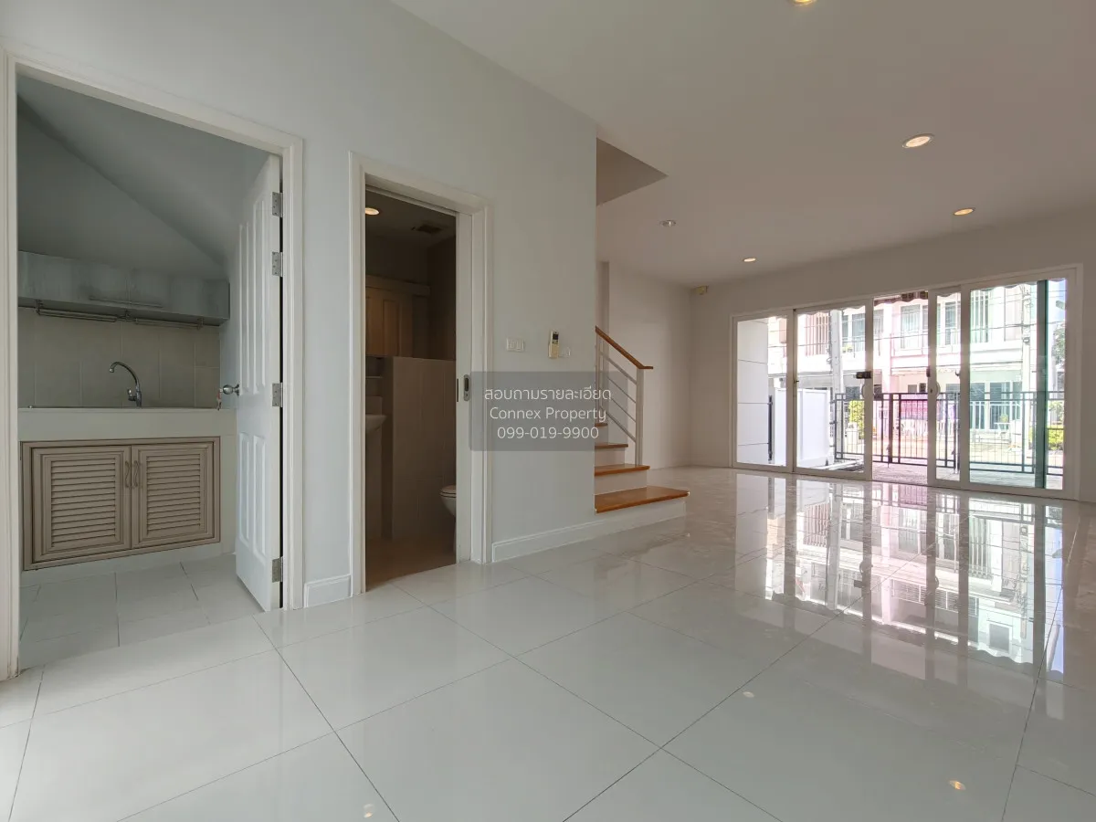 ขายทาวน์เฮ้าส์/ทาวน์โฮม  บ้านกลางเมือง ลาดพร้าว - เสนา 2 หน้ากว้า