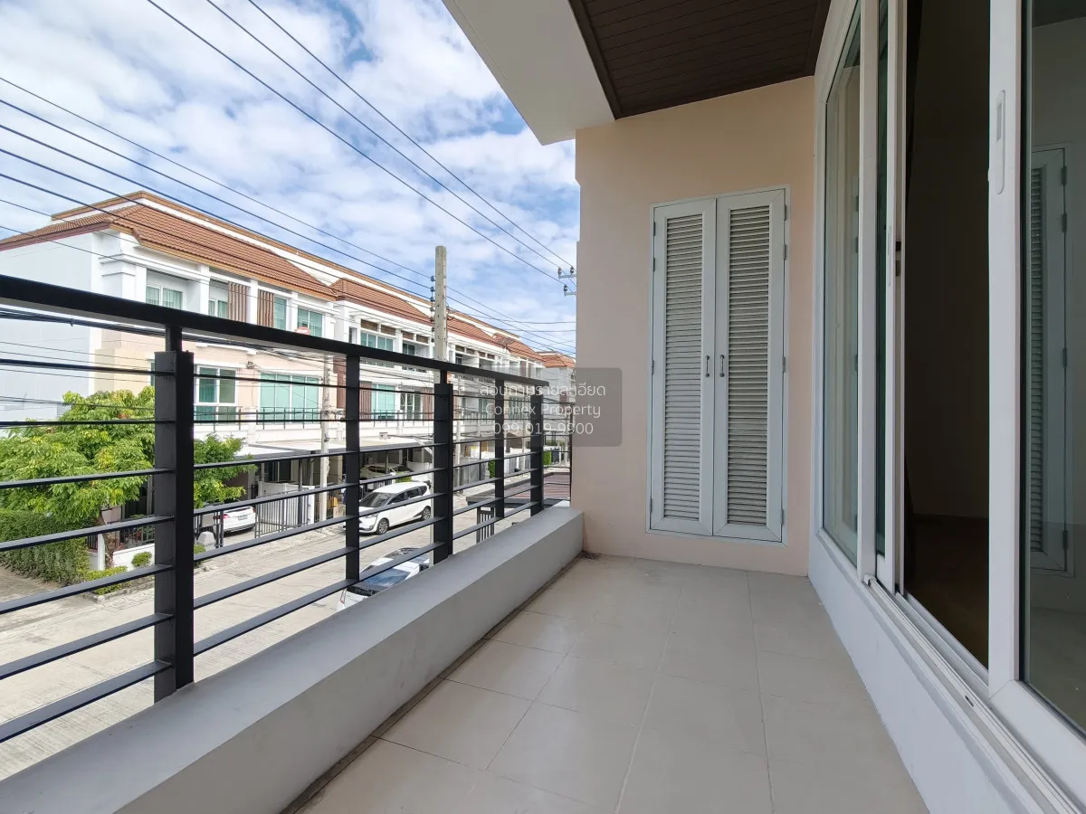 ขายทาวน์เฮ้าส์/ทาวน์โฮม  บ้านกลางเมือง ลาดพร้าว - เสนา 2 หน้ากว้า