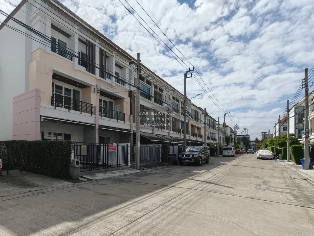 ขายทาวน์เฮ้าส์/ทาวน์โฮม  บ้านกลางเมือง ลาดพร้าว - เสนา 2 หน้ากว้า