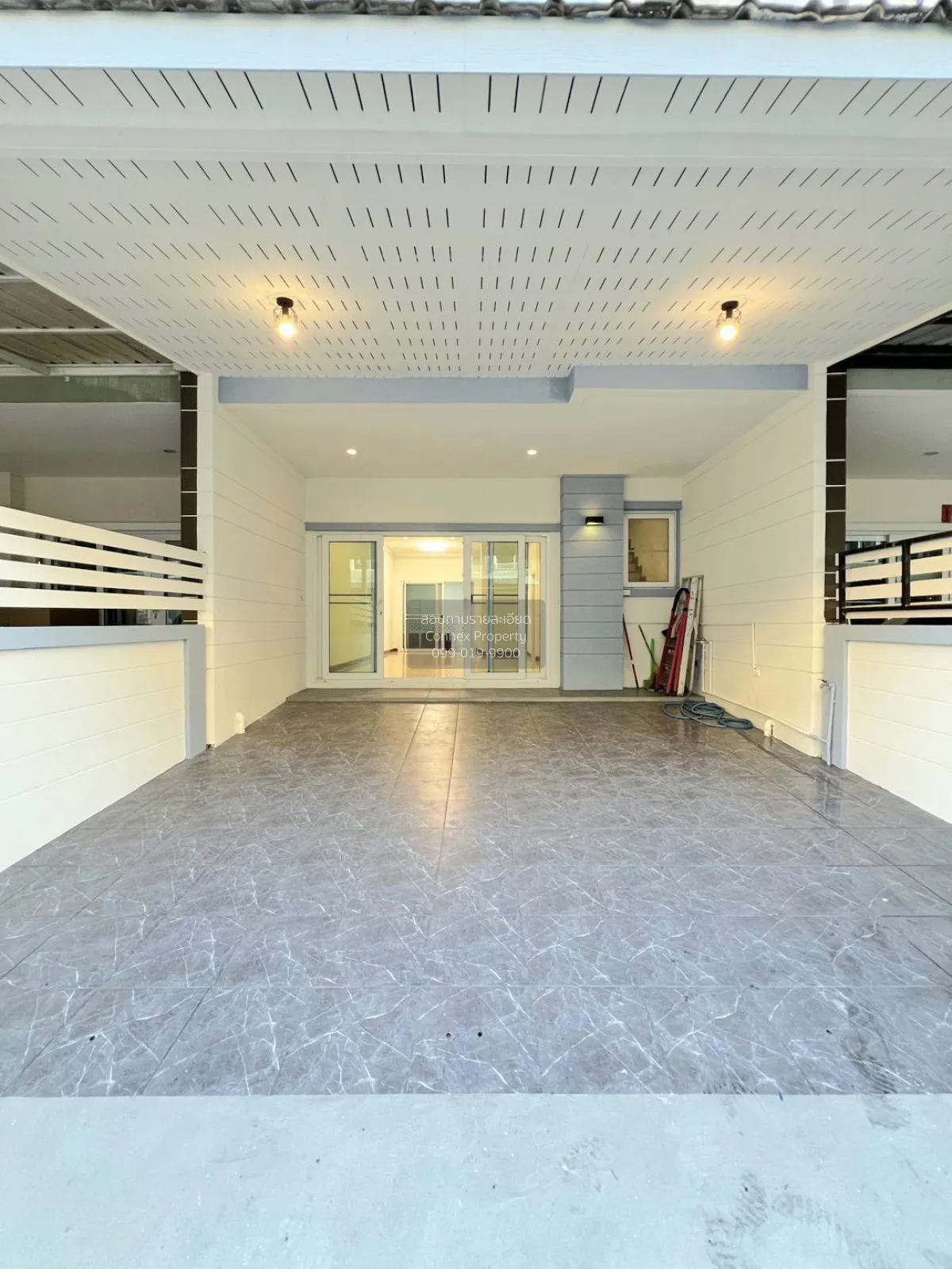 For Sale Townhouse/Townhome  , VIVARIUM RAMA 2 , newly renovated  3