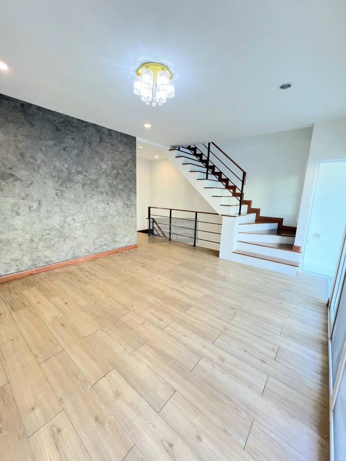 For Sale Townhouse/Townhome  , VIVARIUM RAMA 2 , newly renovated 