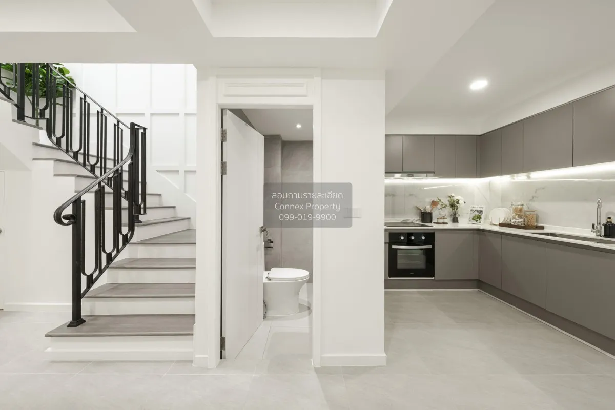 For Sale Varenzia  , newly renovated , Khlong Tan Nuea , Watthana