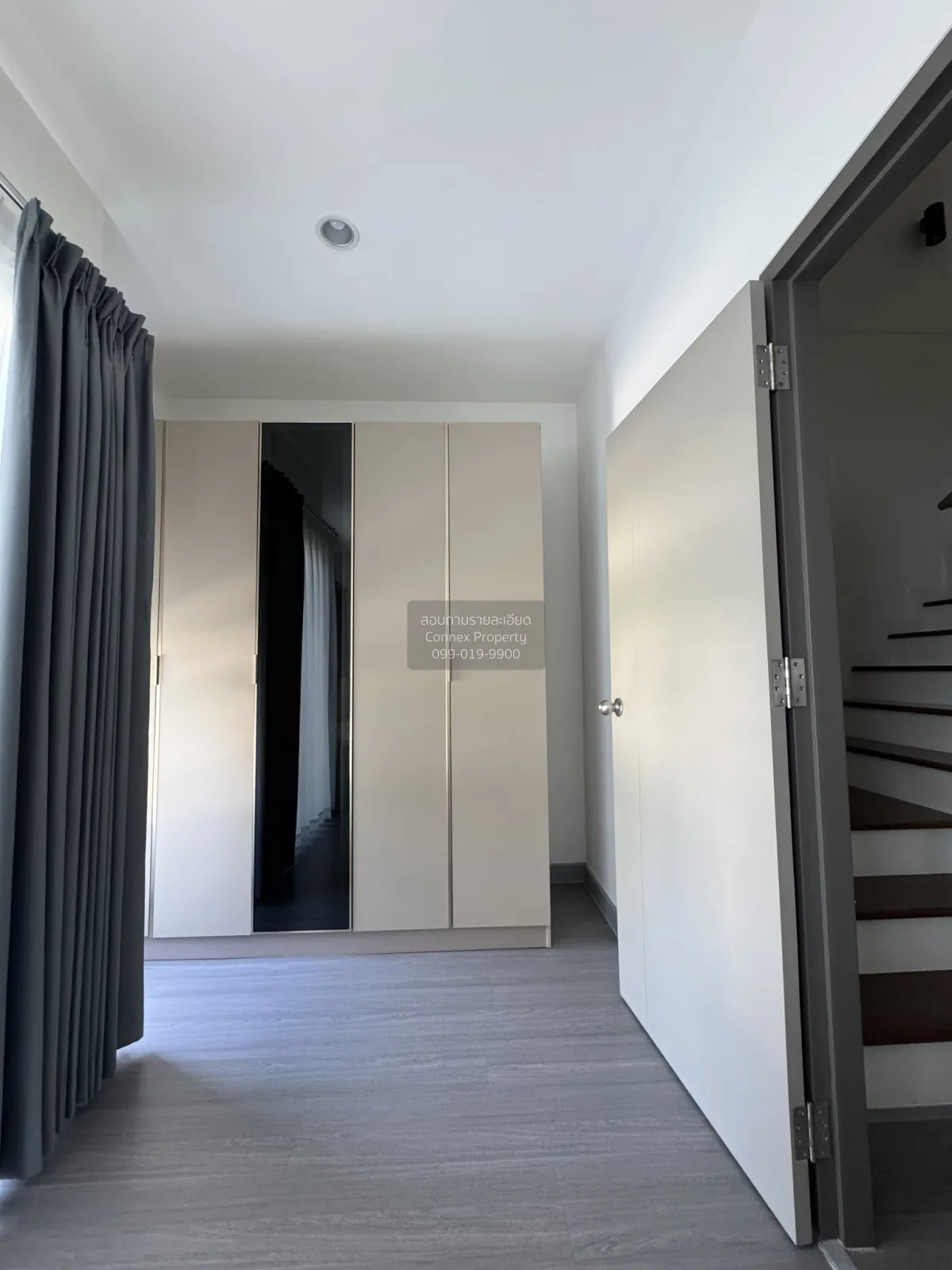 เช่าทาวน์เฮ้าส์/ทาวน์โฮม  สัมมากร อเวนิว สุวรรณภูมิ หน้ากว้าง คลอ