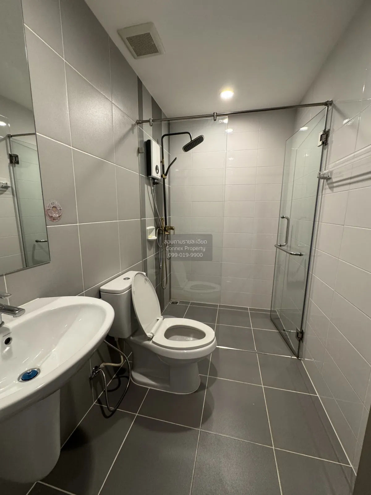 เช่าทาวน์เฮ้าส์/ทาวน์โฮม  สัมมากร อเวนิว สุวรรณภูมิ หน้ากว้าง คลอ