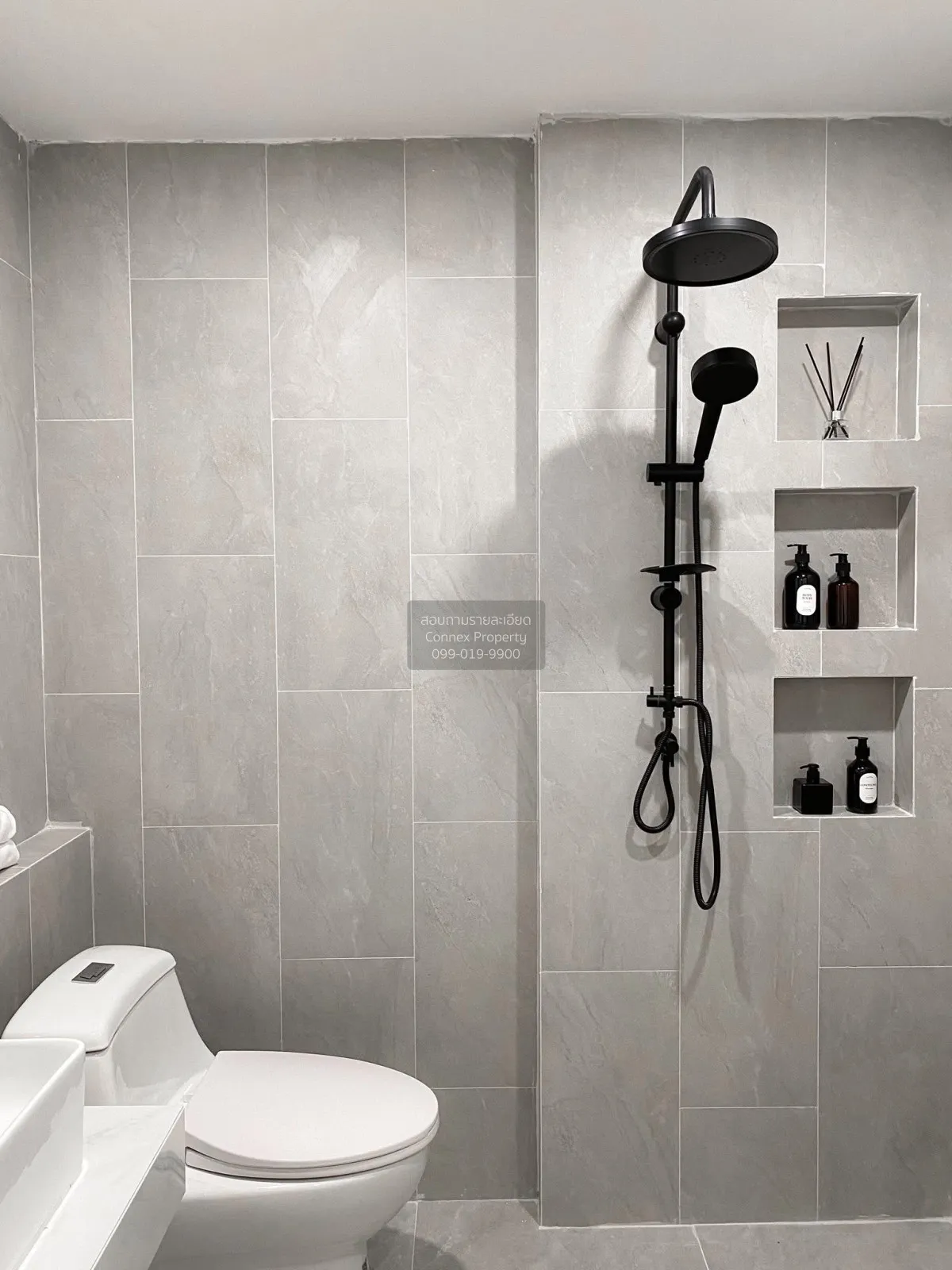 ขายทาวน์เฮ้าส์ หมู่บ้านราณี 3 ซอย นวมินทร์ 135 แยก 2-3 รีโนเวทใหม