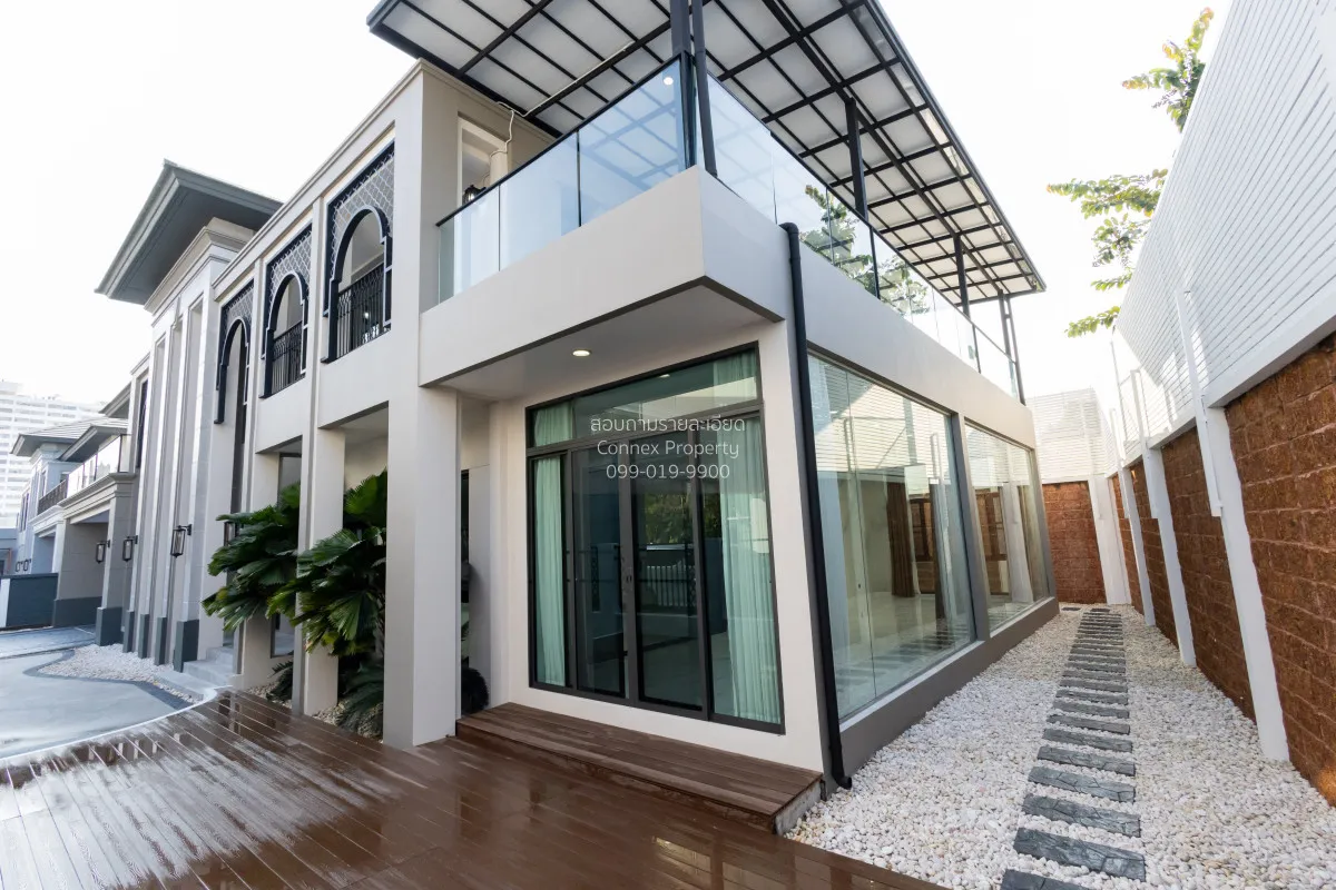 For Sale House , Grand Bangkok Boulevard Srinakarin , MRT-Sri Nak 2