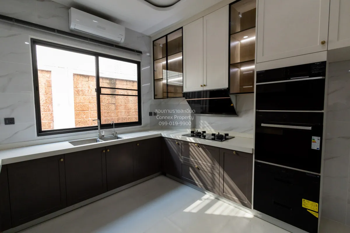 For Sale House , Grand Bangkok Boulevard Srinakarin , MRT-Sri Nak