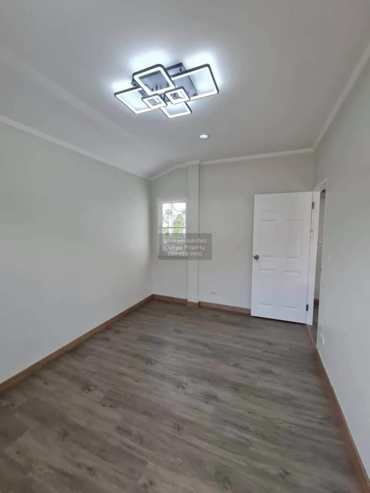 For Sale House , Supalai Ville Ratchapruek-Bangbuathong , corner 