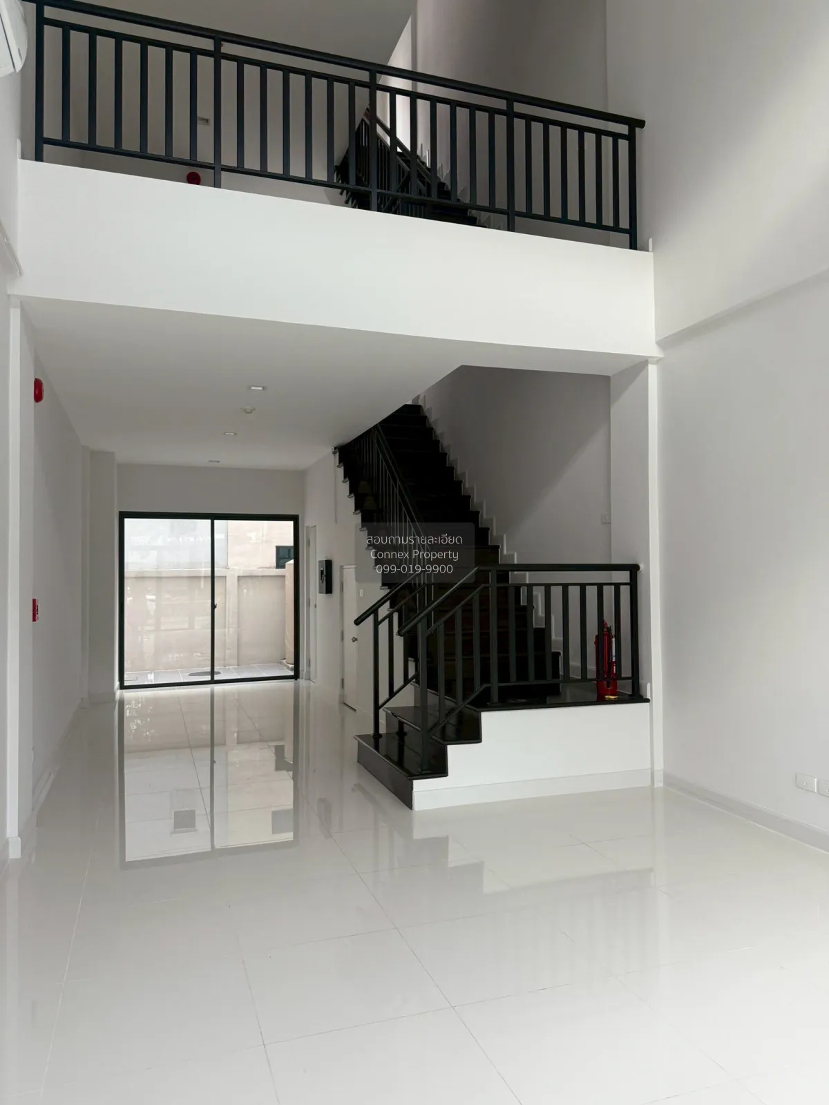 For Sale Commercial Building , Work Place Phetkasem 81-2 , Nong K 3