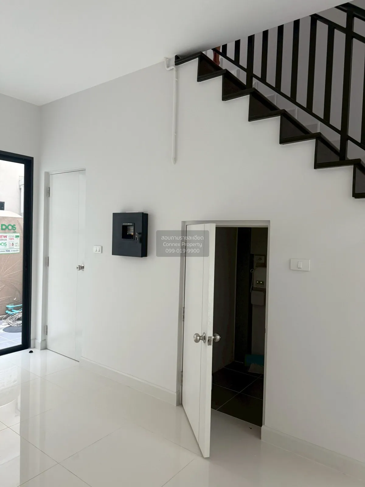 For Sale Commercial Building , Work Place Phetkasem 81-2 , Nong K 4