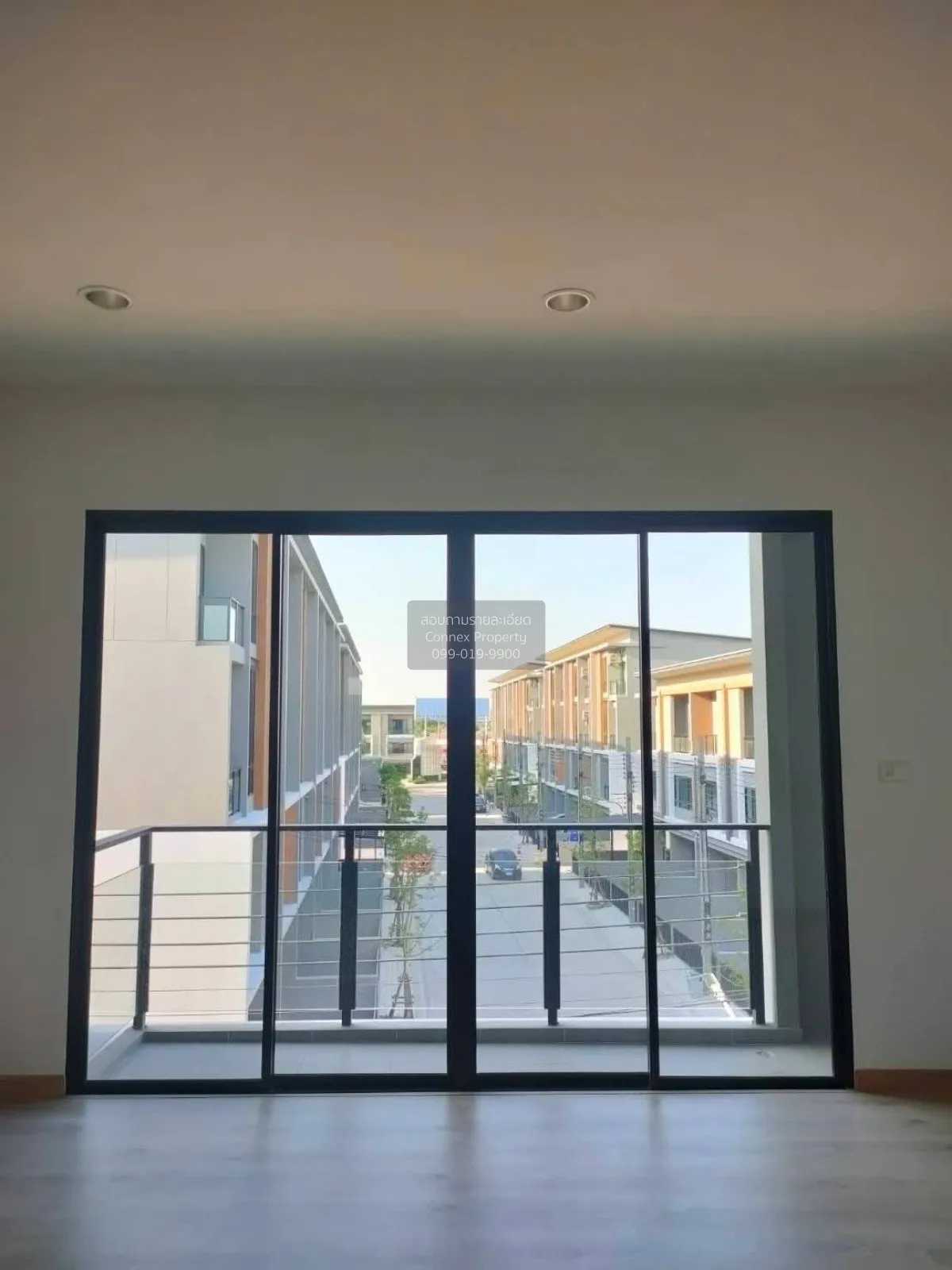 เช่าทาวน์เฮ้าส์/ทาวน์โฮม  พรีเมียม เพลส พหลโยธิน - รามอินทรา ท่าแ