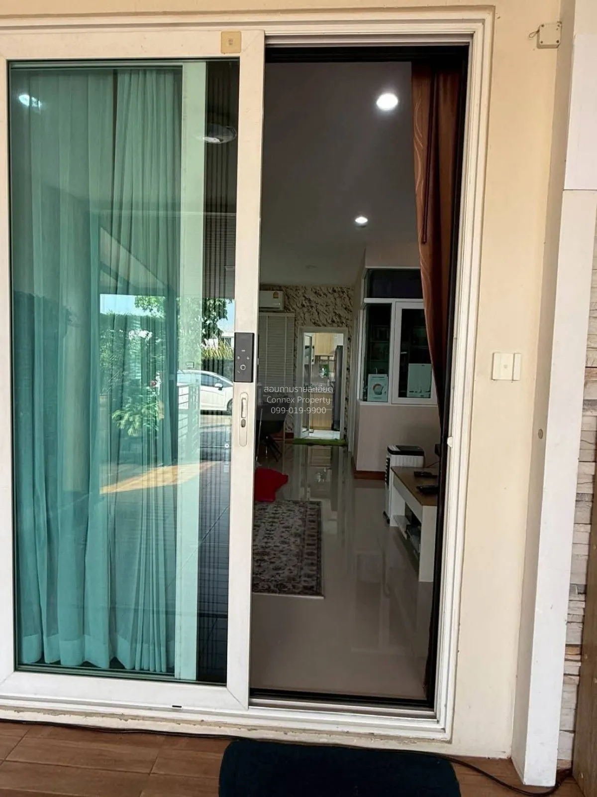 เช่าทาวน์เฮ้าส์/ทาวน์โฮม  โกลเด้น ทาวน์ วัชรพล-สุขาภิบาล 5 ห้องมุ