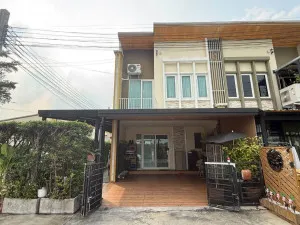 เช่าทาวน์เฮ้าส์/ทาวน์โฮม  โกลเด้น ทาวน์ วัชรพล-สุขาภิบาล 5 ห้องมุม หน้ากว้าง ออเงิน เขต สายไหม กรุงเทพ CX-144129