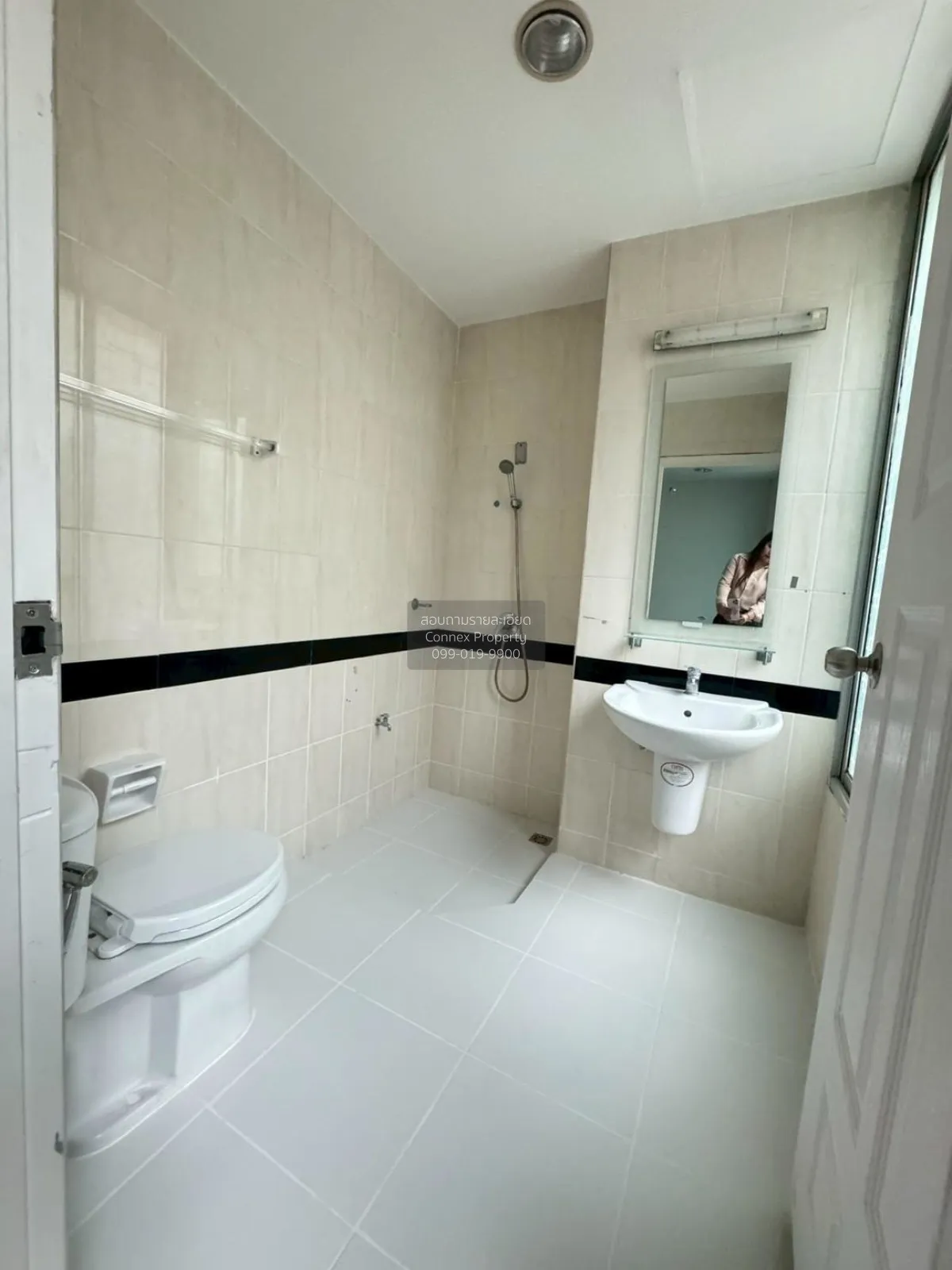 ขายทาวน์เฮ้าส์/ทาวน์โฮม  บ้านกลางเมือง บริติช ทาวน์ ศรีนครินทร์ ห