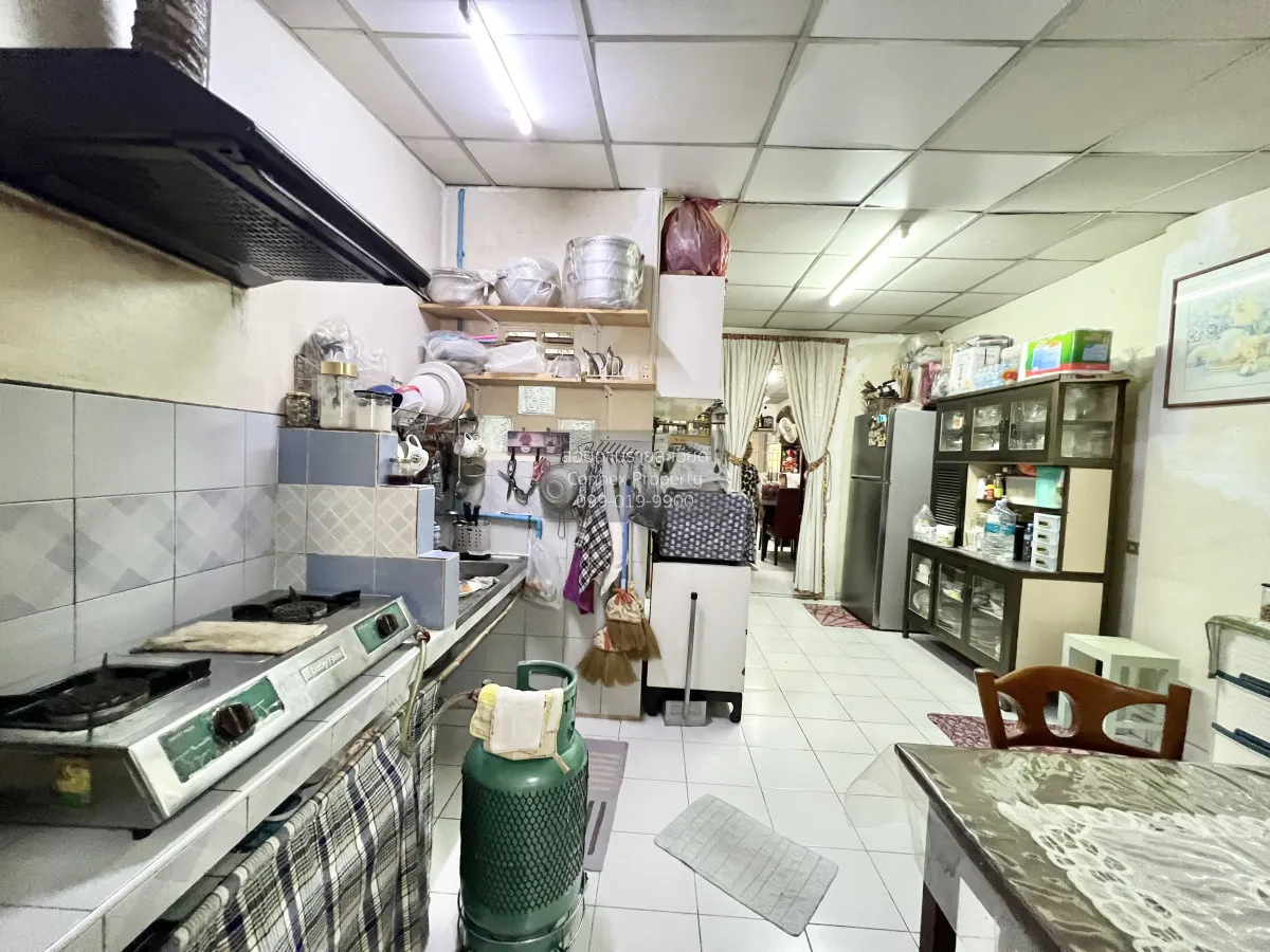 For Sale Townhome, Ladprao 87 , Khlong Chao Khun Sing , Wang Thon