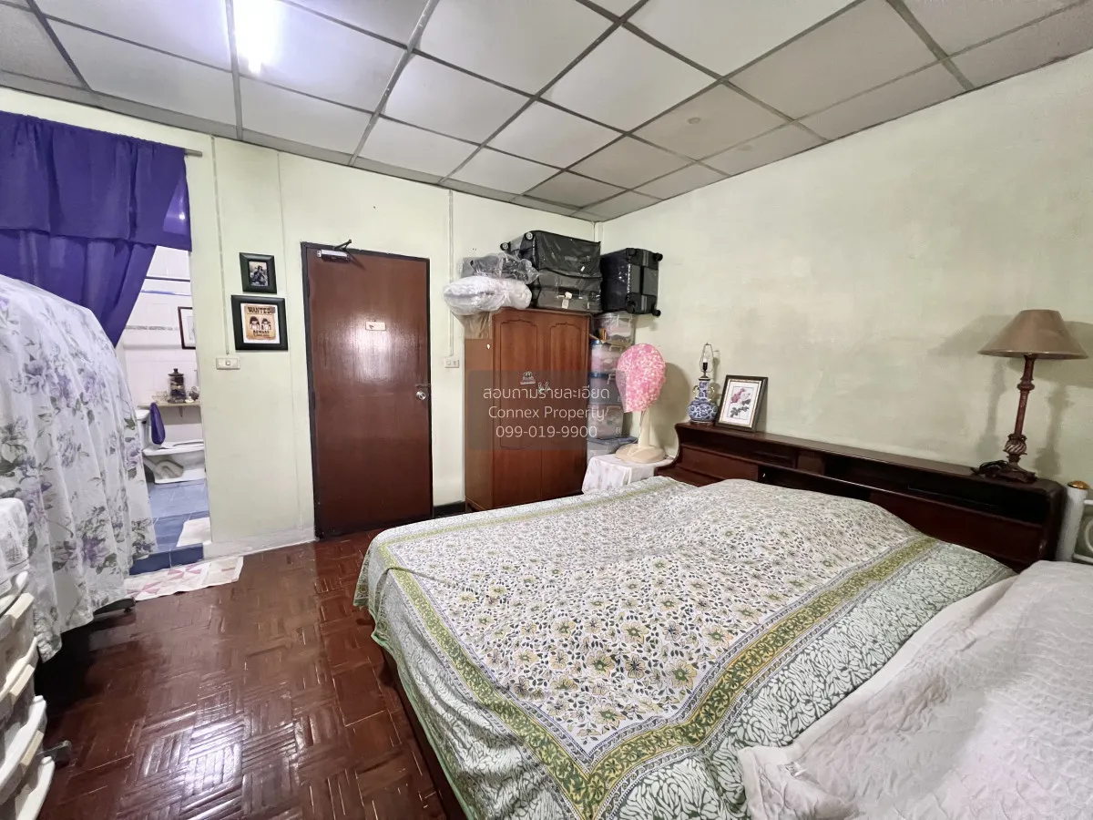 For Sale Townhome, Ladprao 87 , Khlong Chao Khun Sing , Wang Thon