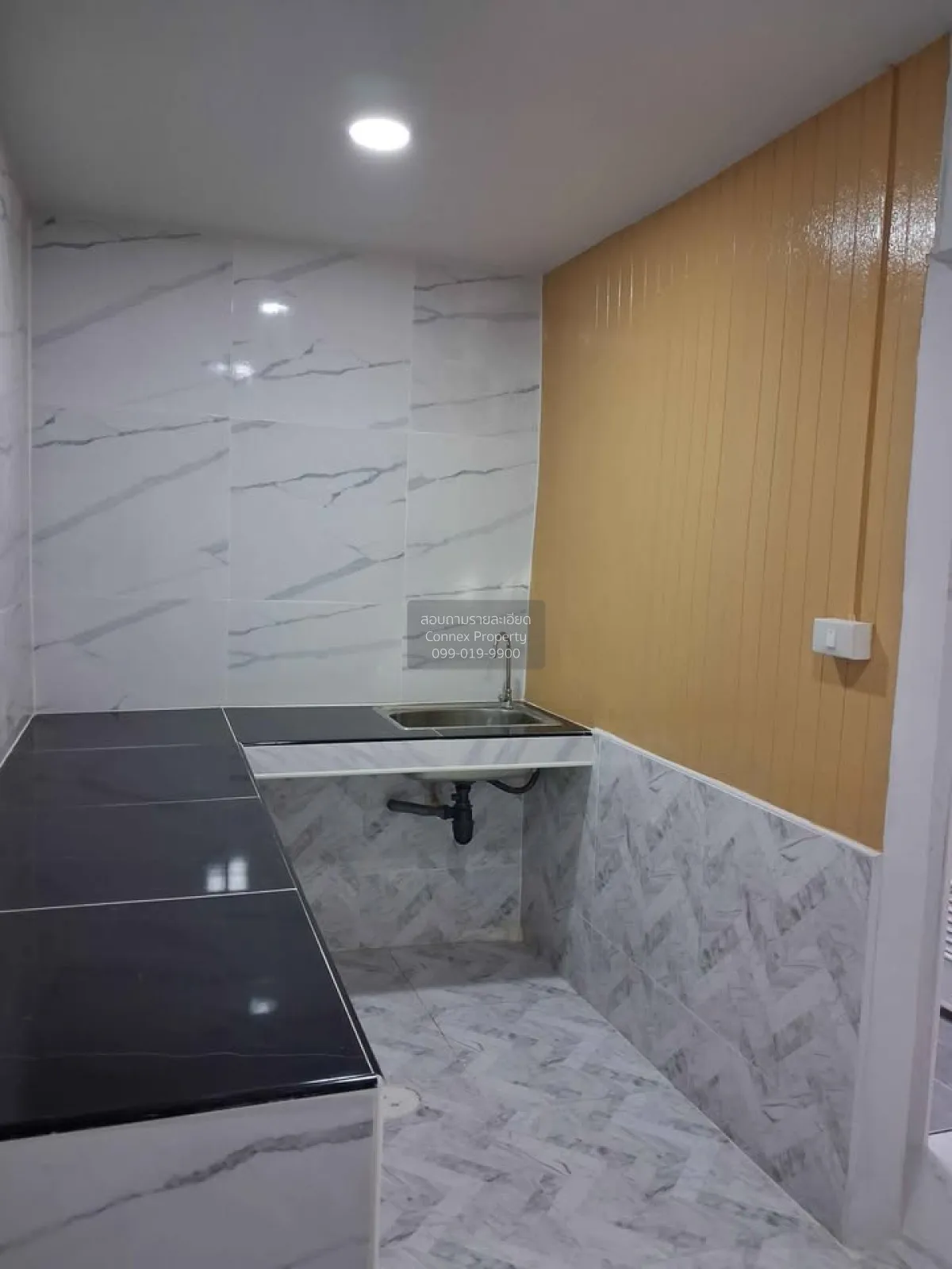 For Sale Townhouse/Townhome  , Jitnarong Garden House , Bang Kran