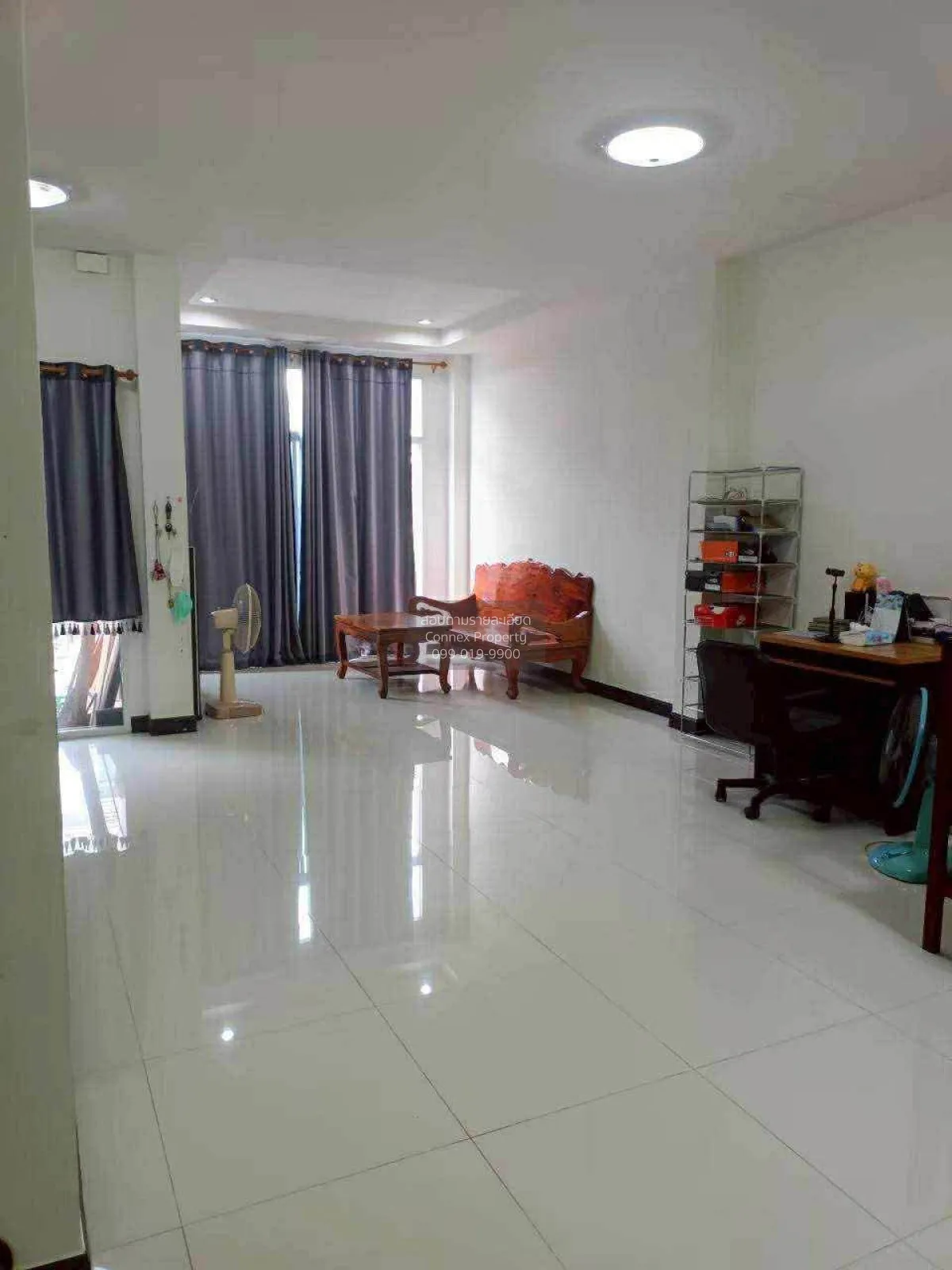 For Sale Townhouse/Townhome  , Nakornthong Colony  , corner unit  4