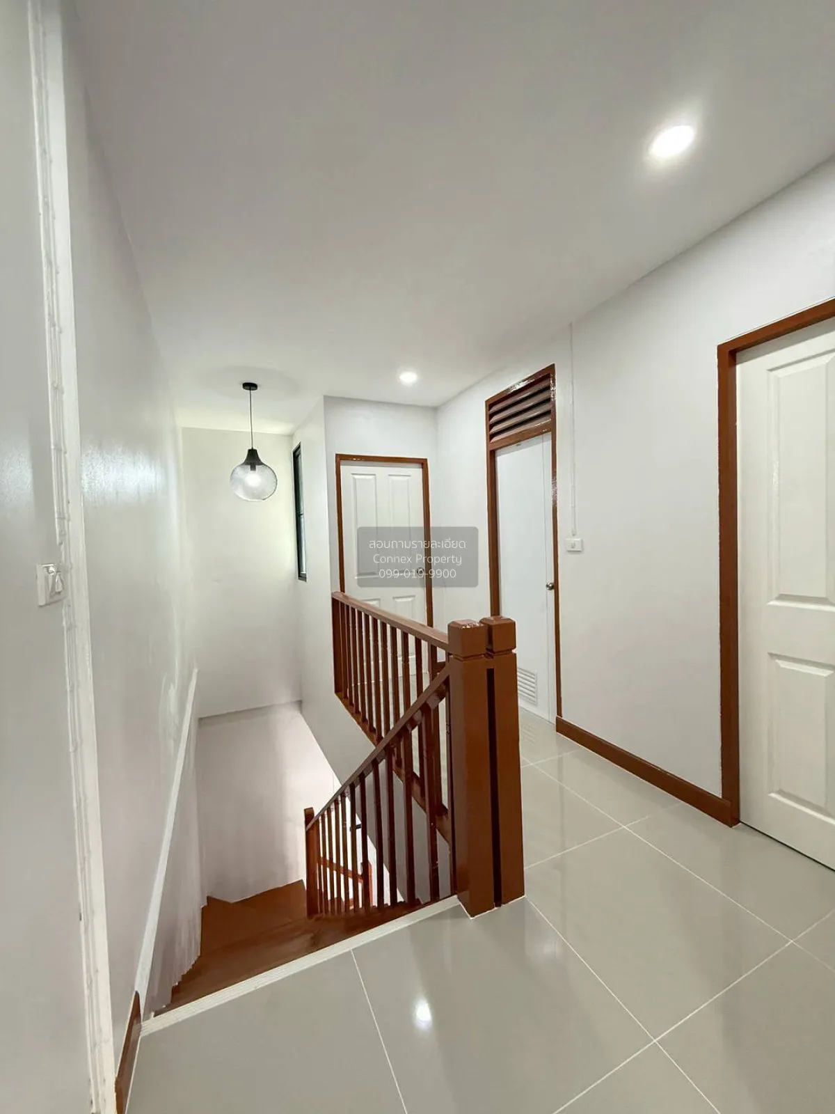 ขายทาวน์เฮ้าส์/ทาวน์โฮม  บ้านปิยวรารมย์ 3 รีโนเวทใหม่ ไทรน้อย ไทร