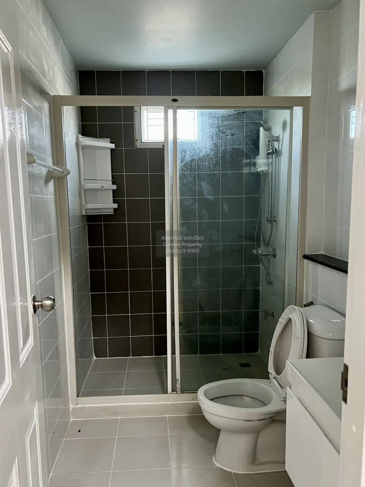 For Sale House , Areeya the Village1 , corner unit , Bang Phli Ya