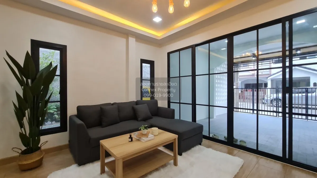 For Sale Townhouse/Townhome  , Baan Warangkun Leab Khlong Song , 