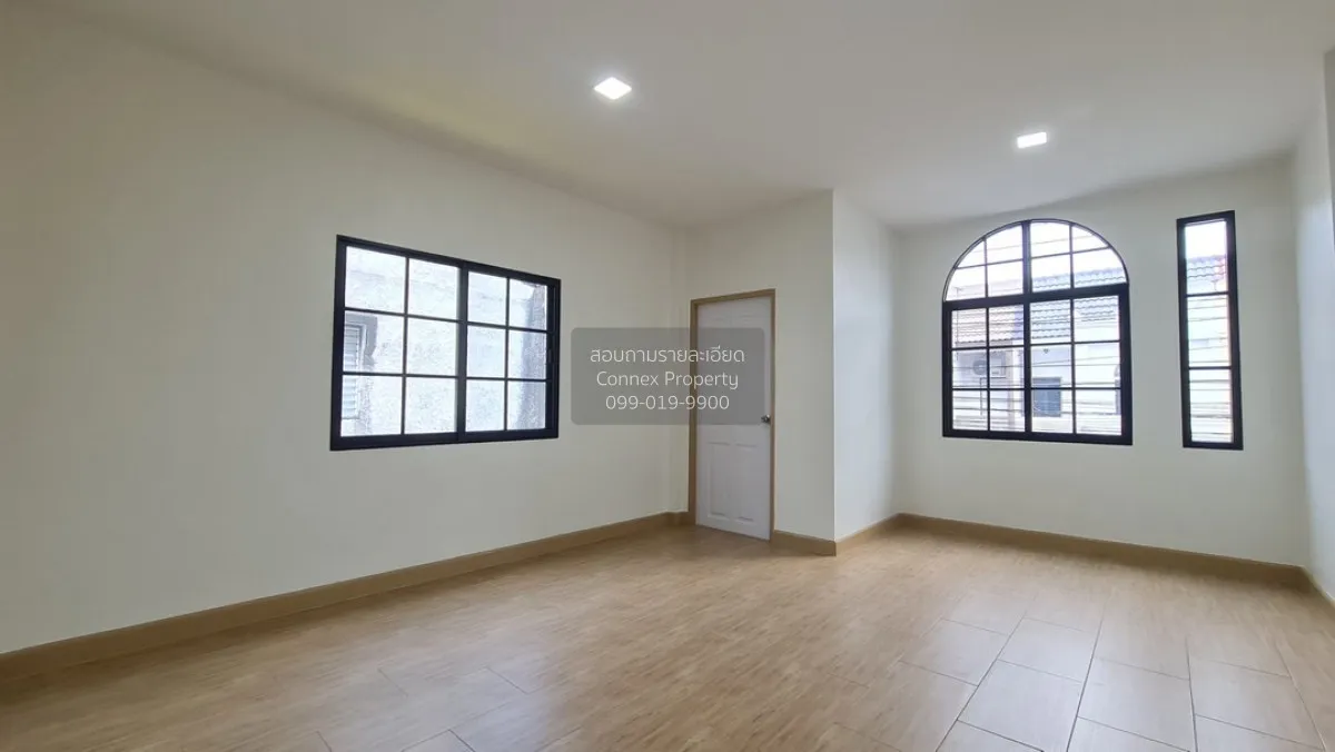 For Sale Townhouse/Townhome  , Baan Warangkun Leab Khlong Song , 