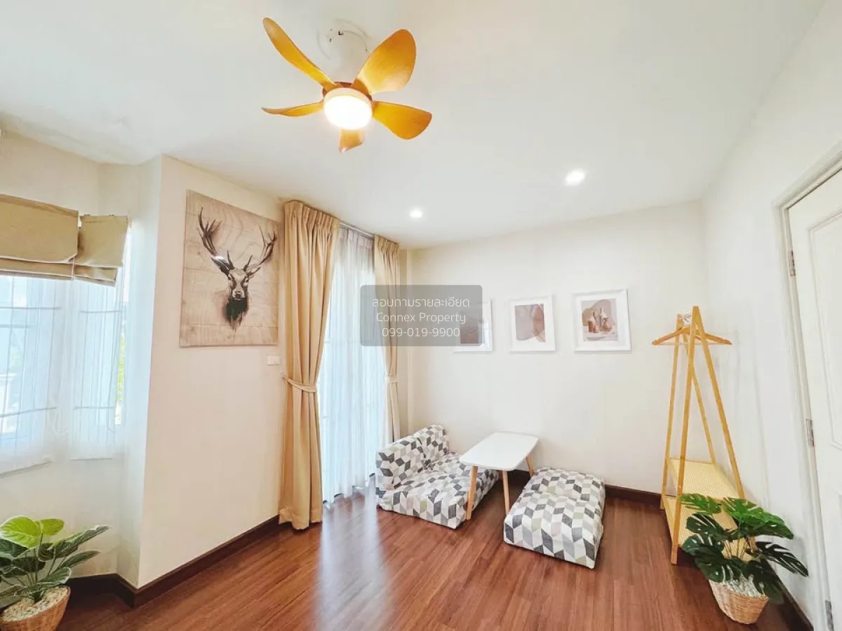 For Rent Townhouse/Townhome  , Leon Sukhumvit 62 , BTS-Bang Chak 