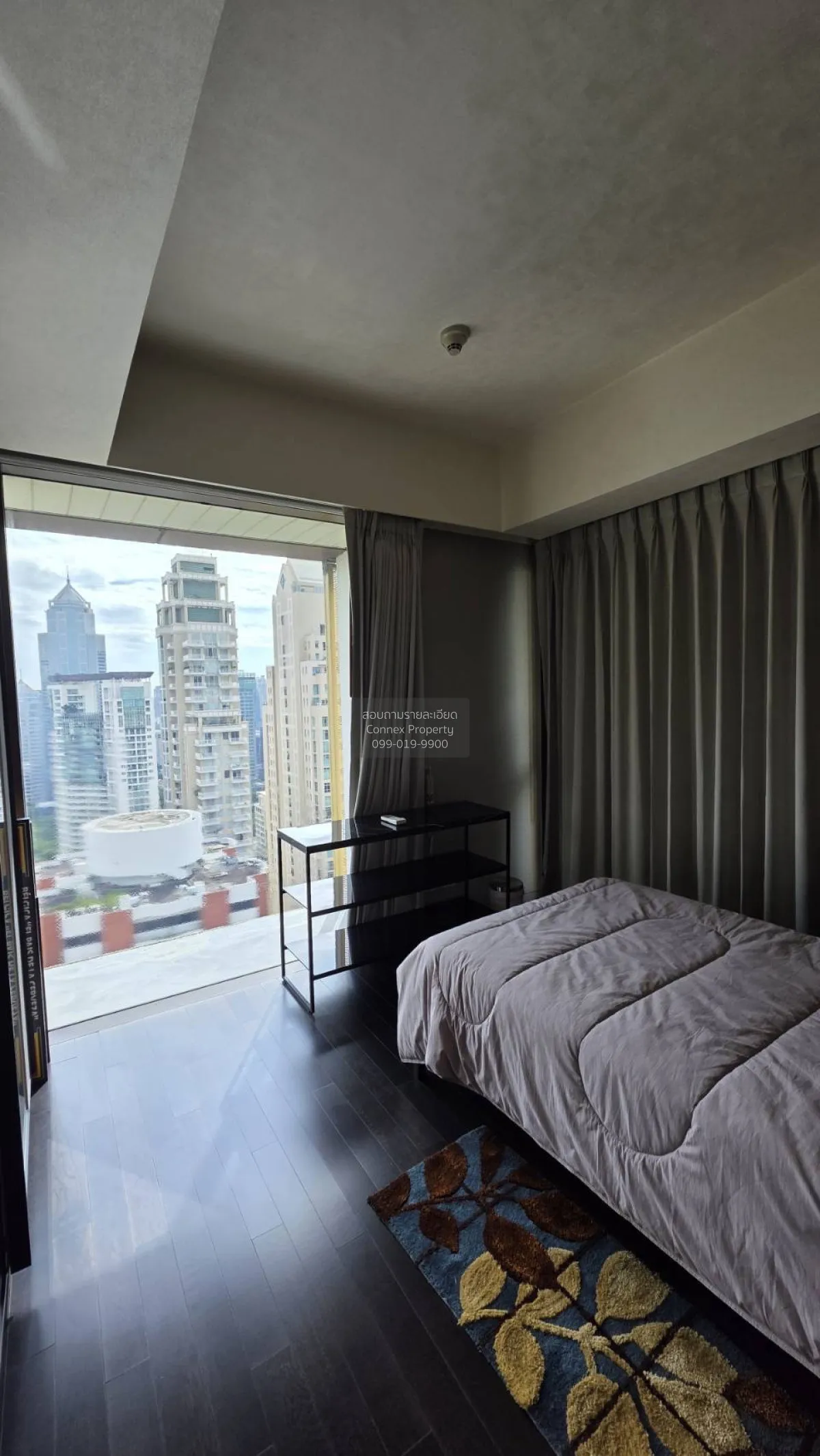 For Sale Condo , Hansar Rajdamri , high floor , BTS-Ratchadamri ,