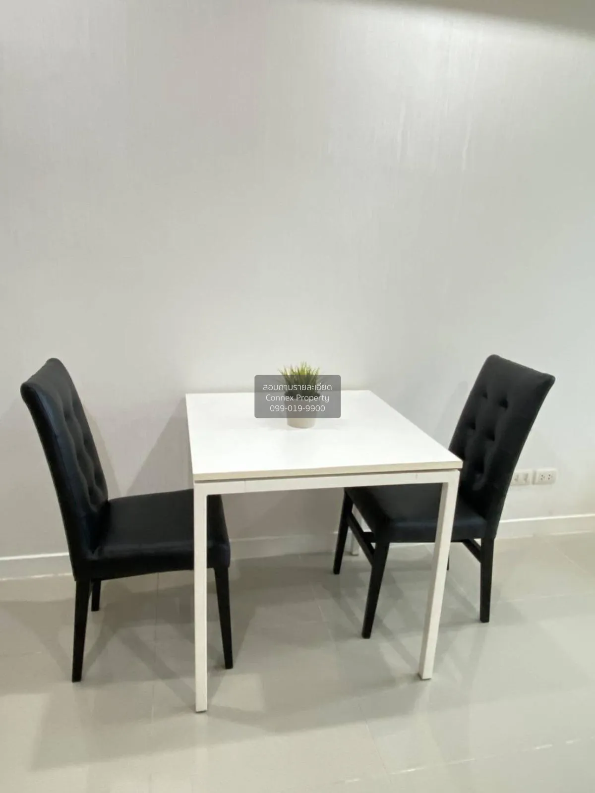 ขายคอนโด เซอร์เคิล คอนโดมิเนียม ดูเพล็กซ์ MRT-เพชรบุรี ถนนเพชรบุร 3