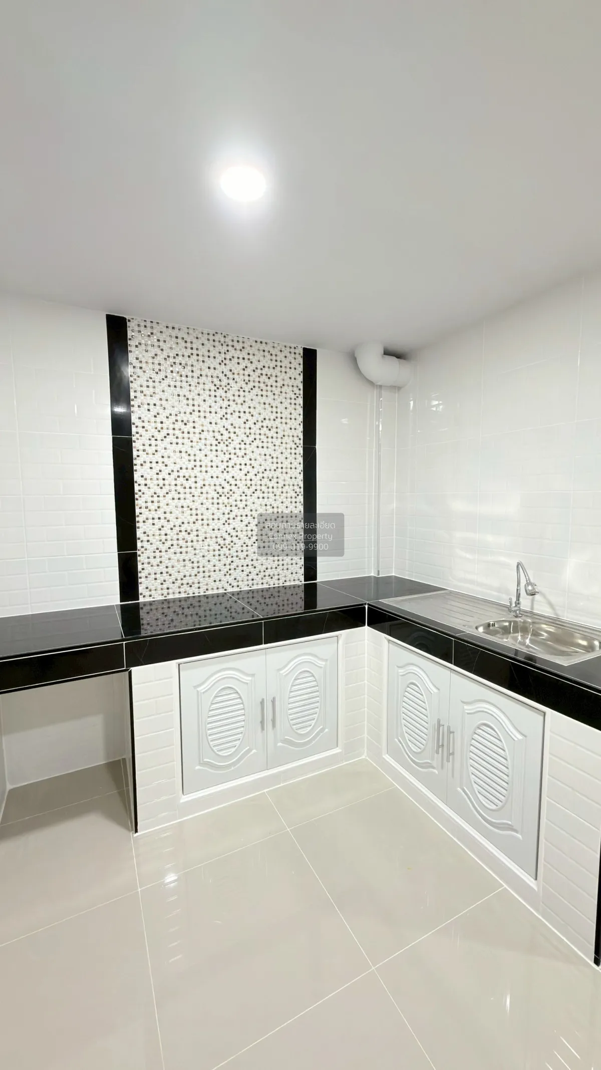 ขายทาวน์เฮ้าส์/ทาวน์โฮม  บ้านแอร์วิลล่า คูคต ลำลูกกา ปทุมธานี CX-